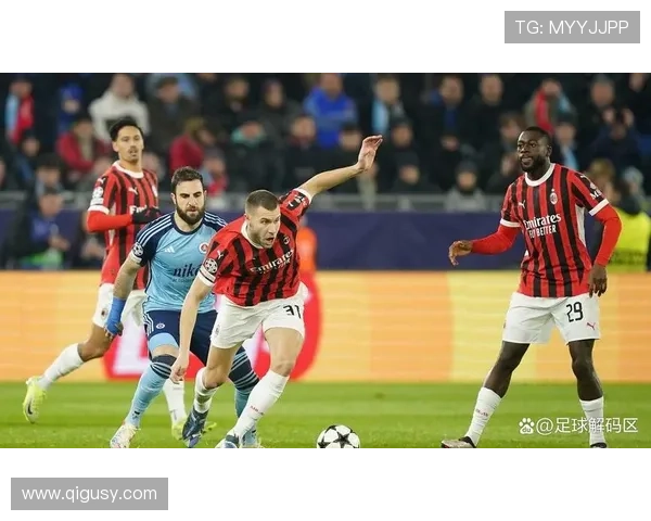 AC米兰陷入后防线危机,战术体系为何陷入困境? AC米兰陷入后防线危机,战术体系为何陷入困境?