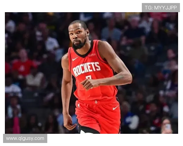 杜兰特无球效率提升，关键回合主导力改变球队进攻结构